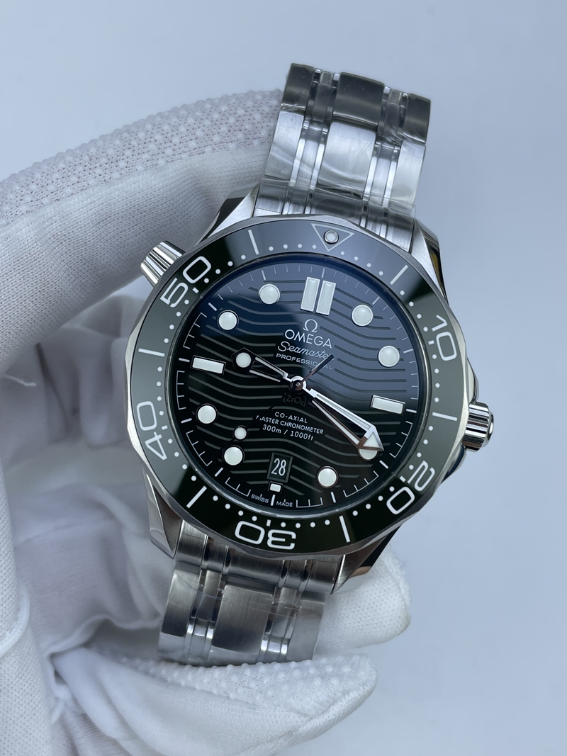 (준비완료/특급배송)NO.2932/VS공장 오메가 씨마스터 다이버 300M 스틸 그린다이얼 브레이슬릿V4 VS8800 (최신무브업버전)